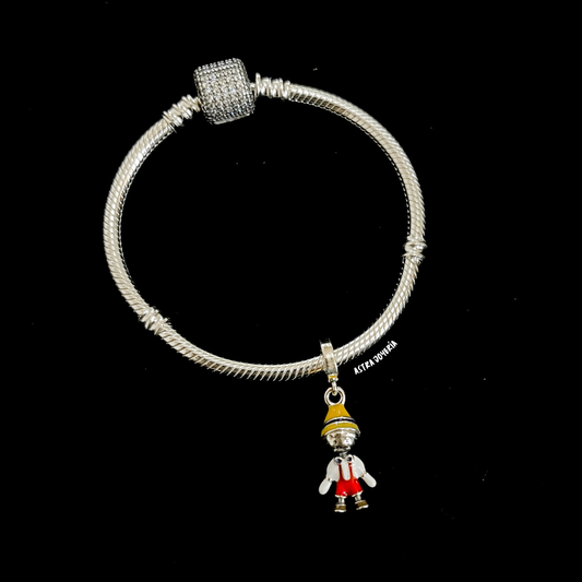 Charm pinocho