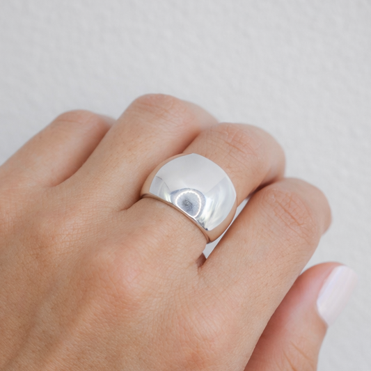 Anillo clásico