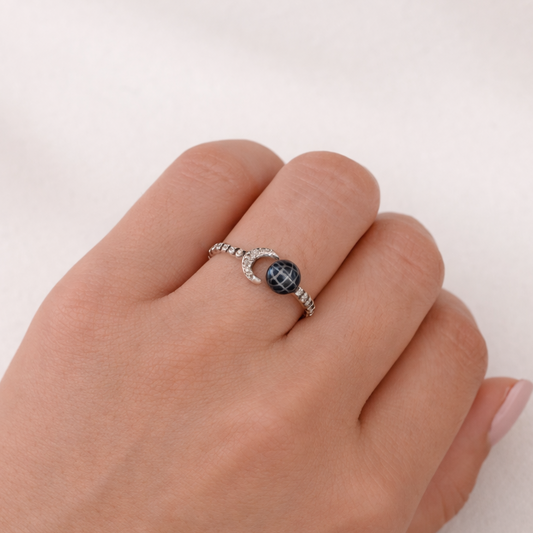Anillo luna y mundo