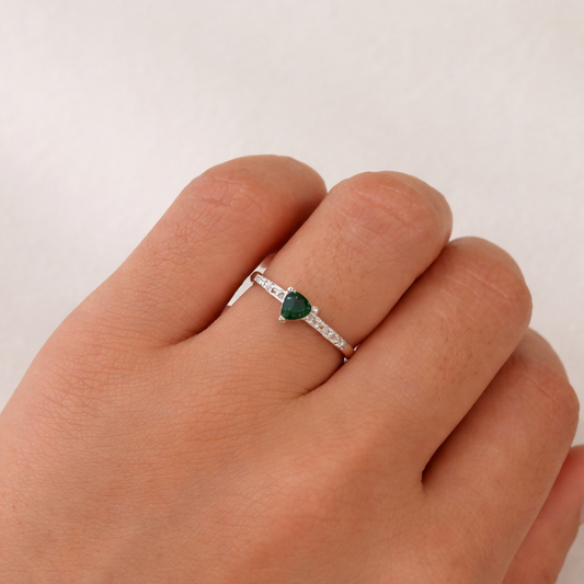 Anillo piedra verde