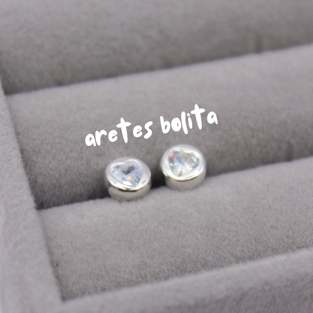 Aretes clásicos corazón