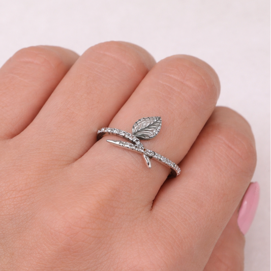 Anillo hojitas