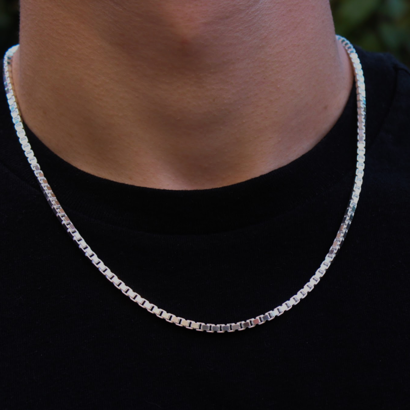 Cadena hombre