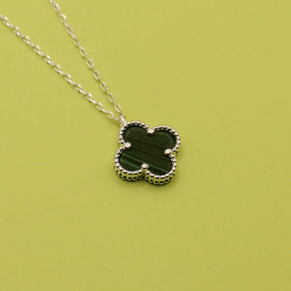 Cadena trébol verde